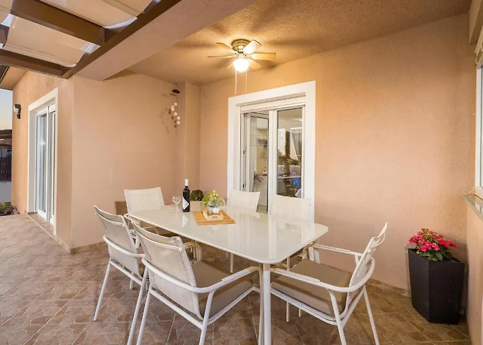 Magnolia Holiday home