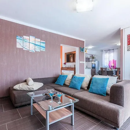 Holiday home Magnolia *